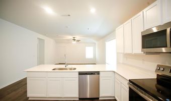 1604 Rambling Brook Dr, Benton, AR 72015