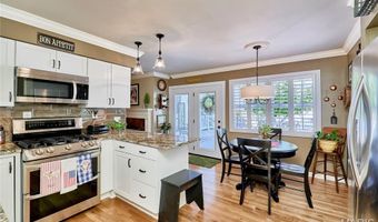 309 PROVIDENCE Rd, Ballwin, MO 63011