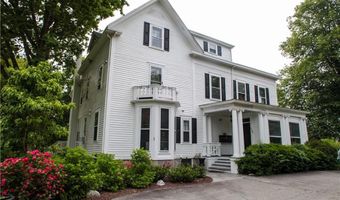446 Bellevue Ave 6, Newport, RI 02840