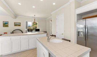 2557 Live Oak Park Rd, Fallbrook, CA 92028