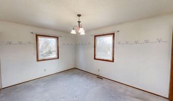2153 W 42nd St, Casper, WY 82604