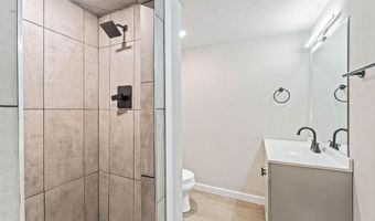 16 Duvall Ln, Bella Vista, AR 72715
