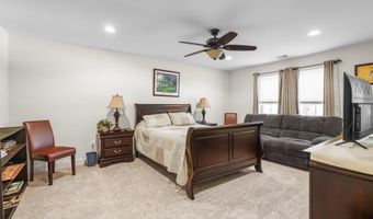 46 Great Heron Ln 46, Brookfield, CT 06804