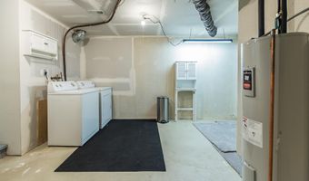 3010 Barclay Way, Ann Arbor, MI 48105