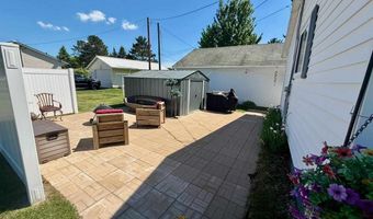 32 Dogwood Blvd, Babbitt, MN 55706