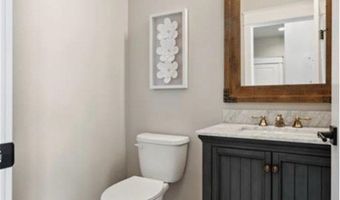 9174 207th Ave, Anamosa, IA 52205