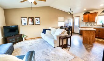 1202 SW 13th Ave, Aberdeen, SD 57401