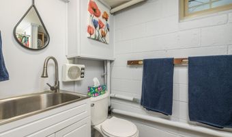 1646 W Cedar St, Allentown, PA 18102