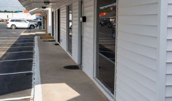 680 S Main St, Baxley, GA 31513