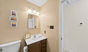70 N FAIRFIELD Dr, Dover, DE 19901