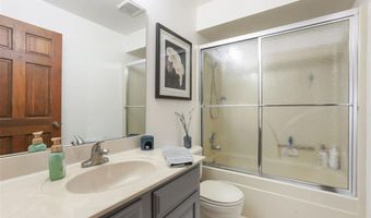 6 River Bluff Ct, Augusta, MO 63332
