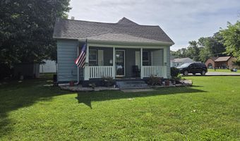 830 S Park Ave, Aurora, MO 65605