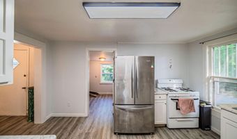 6700 State Route 80 E, Arlington, KY 42021