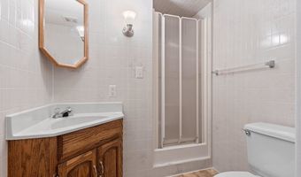 1718 SCHAEFER Cir, Appleton, WI 54915