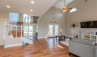 11057 Idaho St, Bay St. Louis, MS 39520