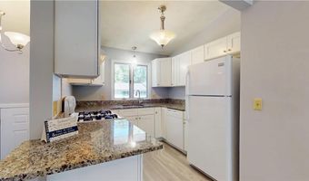 8 Scenery Ln 8, Johnston, RI 02919