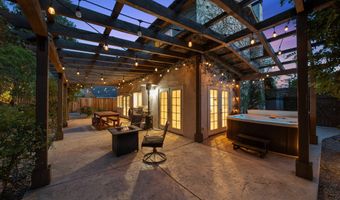 30729 Lakefront Dr, Agoura Hills, CA 91301