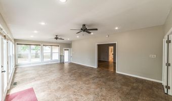 14767 Woodland Rd, Athens, AL 35613