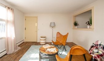 70 Carroll Ave 510, Newport, RI 02840