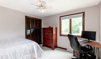 315 Randwood Dr, Amherst, NY 14221