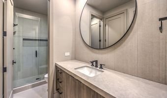 11569 Snow Creek Ave, Las Vegas, NV 89135