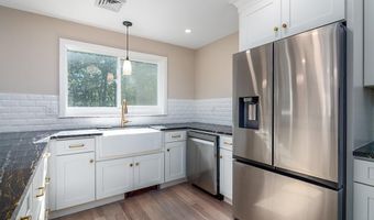 50 Indian Trl, Charlestown, RI 02813