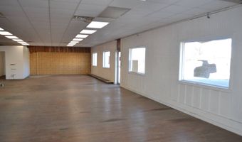 295 E. Walnut St, Albion, IL 62806