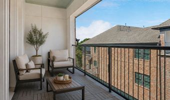 5033 Magnolia Cir, Addison, TX 75001