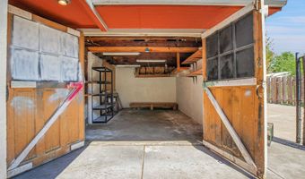 6511 SE NEEDHAM St A, Milwaukie, OR 97222