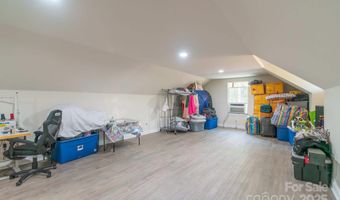 1811 Continental Dr, Albemarle, NC 28001