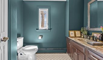 1340 Waterford Dr, East Greenwich, RI 02818