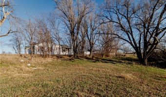 5723 Trego Rd, Atchison, KS 66002