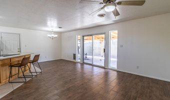 208 SWIRE HEIGHTS Dr, Aztec, NM 87410