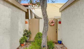 2812 E Valley Pkwy F, Escondido, CA 92027