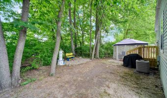 508 Rio Grande Dr, Adrian, MI 49221
