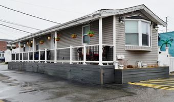 190 W 24TH St, Bayonne, NJ 07002