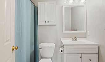43507 BLACKSMITH Sq, Ashburn, VA 20147