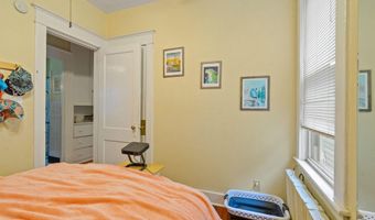 687 Myrtle Ave, Albany, NY 12208