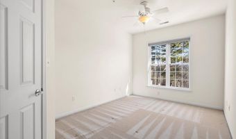 400 Williams St #12, Berlin, MD 21811