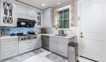 481 W Live Oak Ave, Arcadia, CA 91007