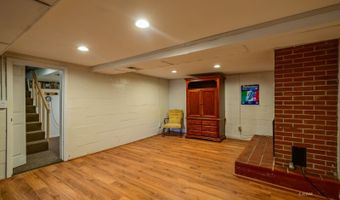 37 Euclid Dr, Athens, OH 45701