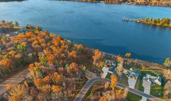 3053 WATERVIEW Dr, Wisconsin Rapids, WI 54494