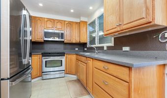 99-1178 Halawa Hts Rd, Aiea, HI 96701