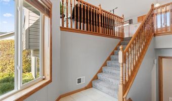 215 Ash St E, Annandale, MN 55302