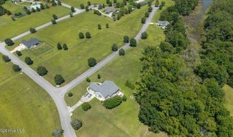 46 Carolina Way, Arapahoe, NC 28510