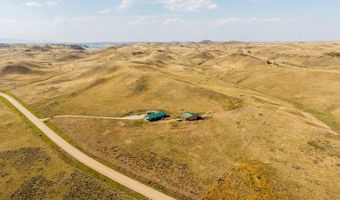 500 TW Rd, Buffalo, WY 82834