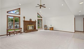 7236 Bluebill St, Algonac, MI 48001
