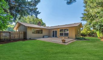 153 Peach Tree Ln, Albany, OR 97321