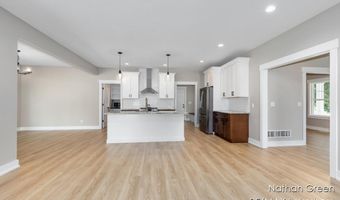 3303 Autumn Trl, Allegan, MI 49010