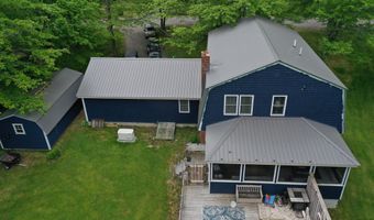 58 Ridgewood Dr, Baileyville, ME 04694